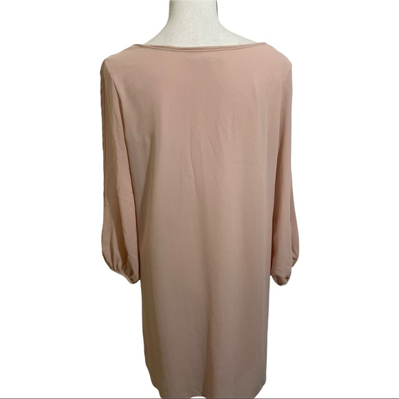 Lulus shifting dears dress light blush pink. Open shoulder Size medium - Picture 5 of 11